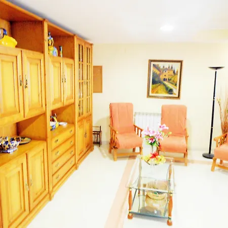 Martin House & 2* Granada