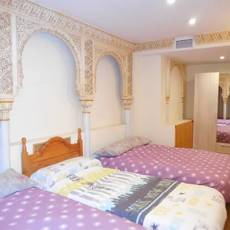 Bed & Breakfast Martin House & Granada