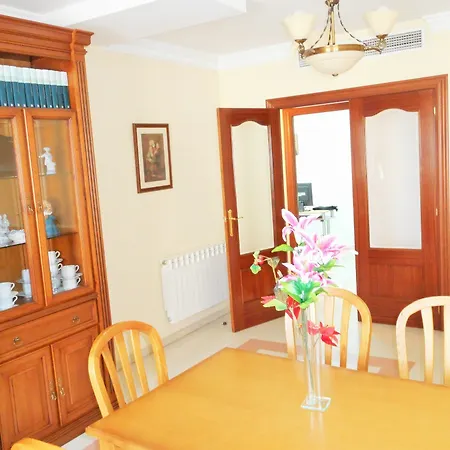Martin House & Bed & Breakfast 2*