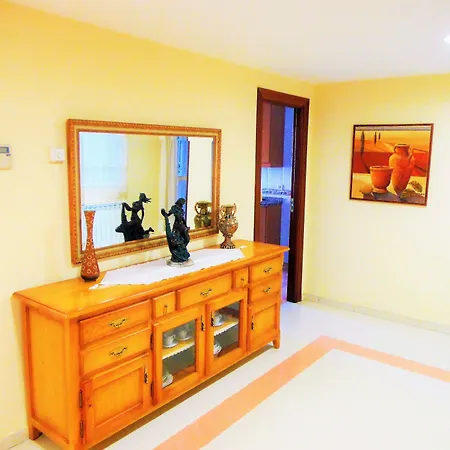 Martin House & Отель типа 