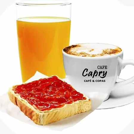 Martin House & Гранада