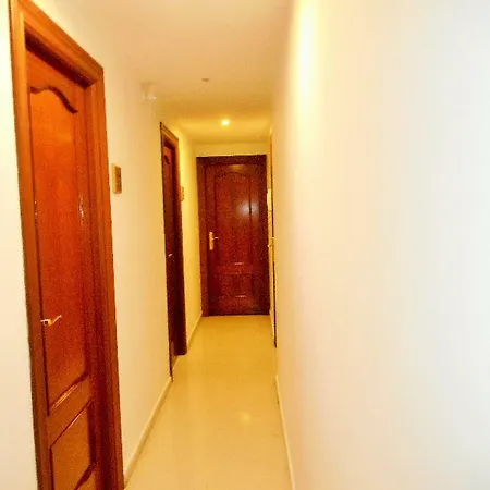 Martin House & Отель типа 